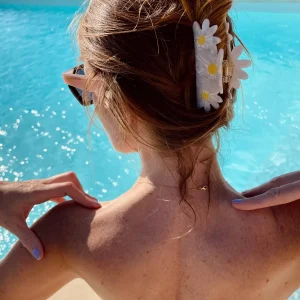 Grande pince à cheveux pâquerettes