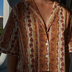 CHEMISE DE PYJAMA FLORES GRENAT