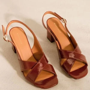 SANDALES MOYENNES 652