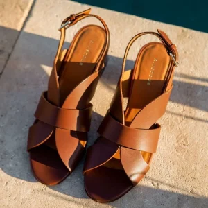 SANDALES MOYENNES 551